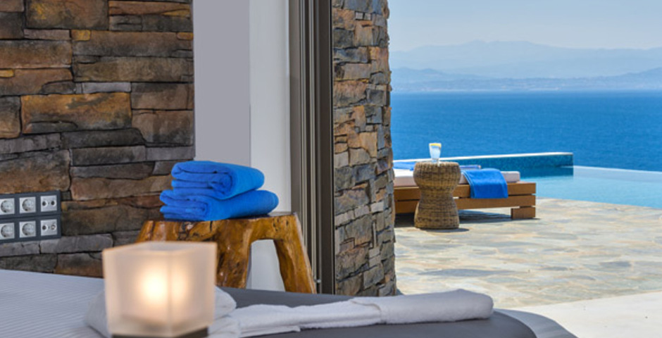 Show luxury villa crete seafront bedroom 33