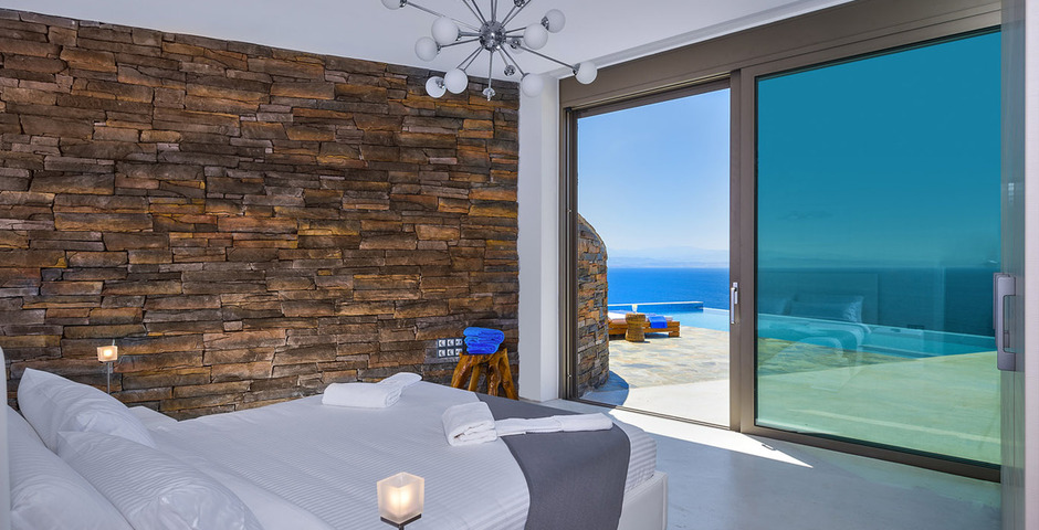 Show luxury villa crete seafront bedroom 32