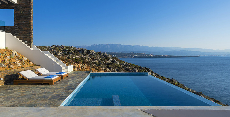 Show luxury villa crete seafront infinity private pool 12